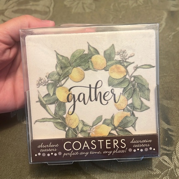 • NWT Lemon 🍋 coasters, set of 4 • - Picture 1 of 3